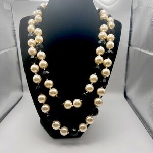 RMN Long strand of Faux Pearl and Black faceted beads Necklace